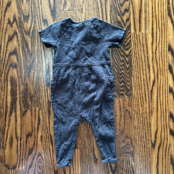 H&M - Baby Girl - Black Romper - (12-18M) - Picture 4 of 6